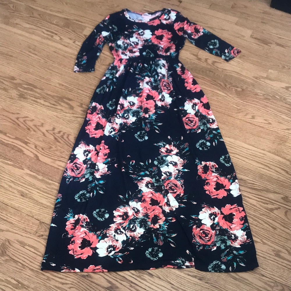 Jessakae 3/4 length sleeve maxi